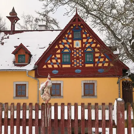 Hrazdeny Statek Country house Mytinka