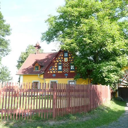 Hrazdeny Statek * Mýtinka