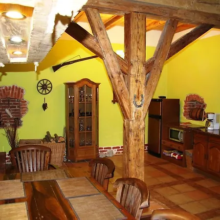 Hrazdeny Statek Country house *